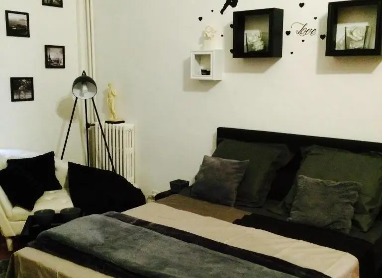 バス共有のスタンダードルーム, Chambres Dans Guest House Centre Ville