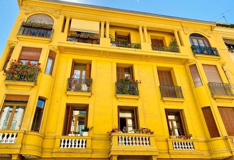 חדר סטנדרט חדר אמבטיה משותף, Chambres Dans Guest House Centre Ville