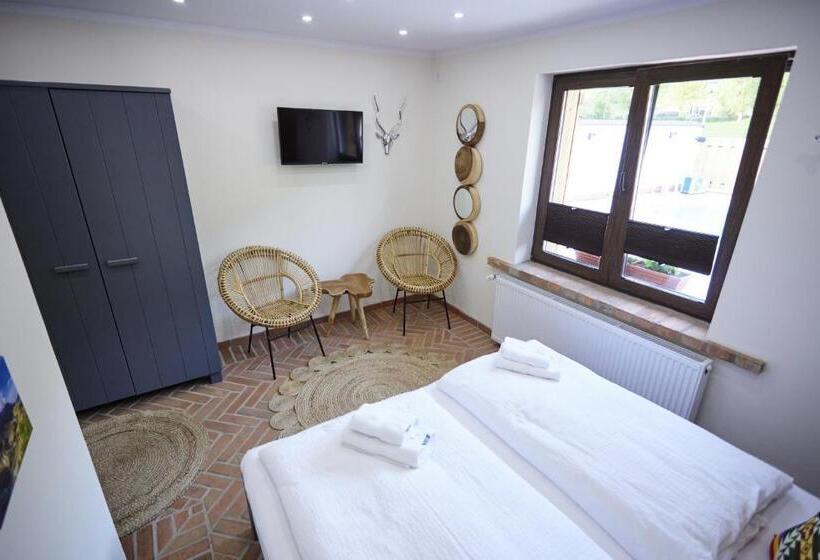 Номер Стандарт, Complex Butoaiele Transilvaniei   Cazare & Spa   Natura   Relaxare