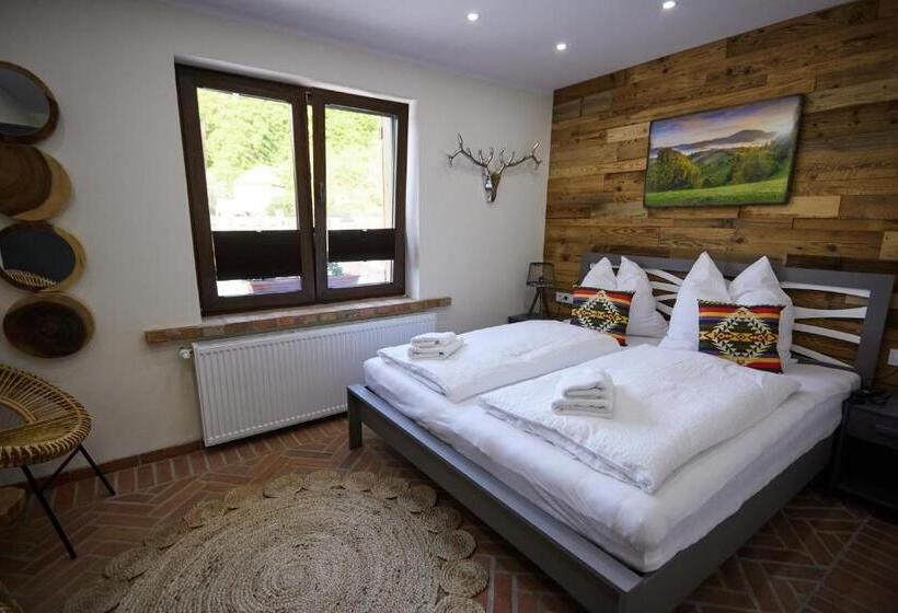 اتاق استاندارد, Complex Butoaiele Transilvaniei   Cazare & Spa   Natura   Relaxare