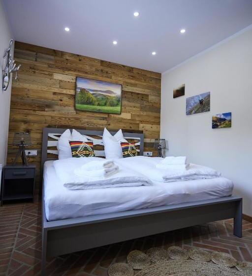 Номер Стандарт, Complex Butoaiele Transilvaniei   Cazare & Spa   Natura   Relaxare