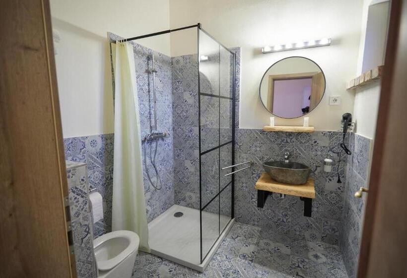 Номер Стандарт, Complex Butoaiele Transilvaniei   Cazare & Spa   Natura   Relaxare