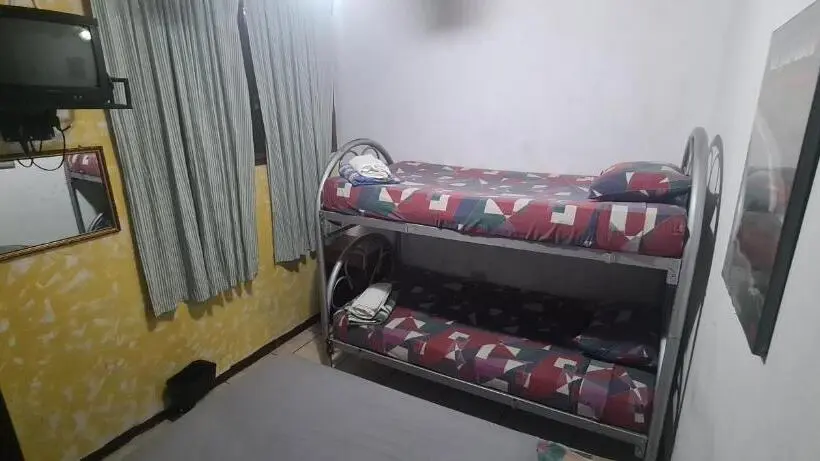 تختخواب در اتاق مشترک, Hostal Doña Mercedes