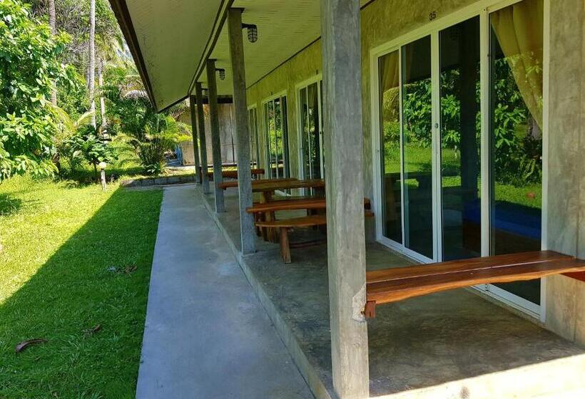 חדר סטנדרט נוף לגינה, S Beach Resort