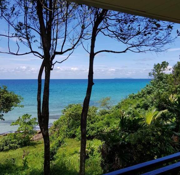 בקתה סטנדרטית עם נוף לים, S Beach Resort