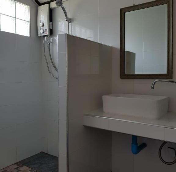 חדר משפחתי נוף לים, S Beach Resort