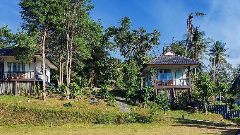 בונגלו סטנדרט עם נוף לגינה, S Beach Resort