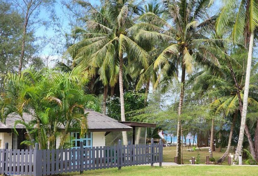 חדר משפחתי נוף לים, S Beach Resort