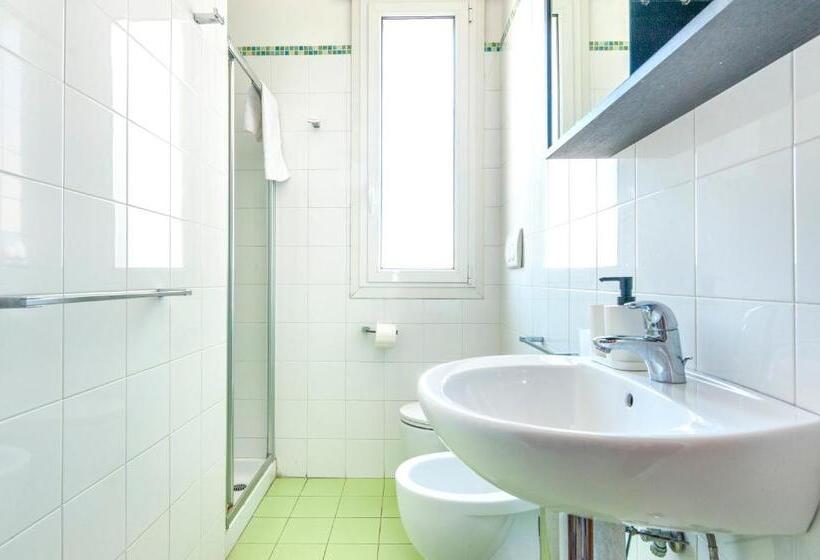 Pokój Rodzinny, The View B&b, Terrace & More