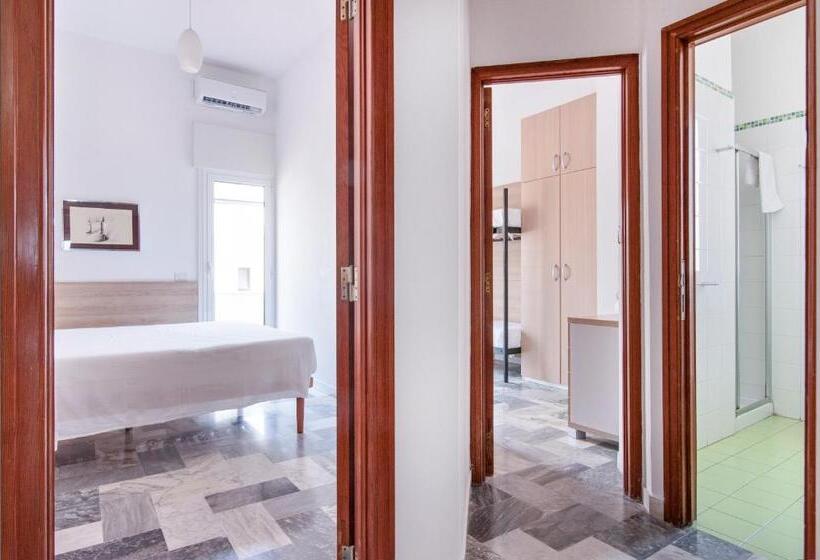 Pokój Rodzinny, The View B&b, Terrace & More