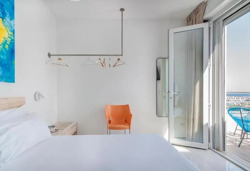 オーシャンビューデラックスルーム, The View B&b, Terrace & More
