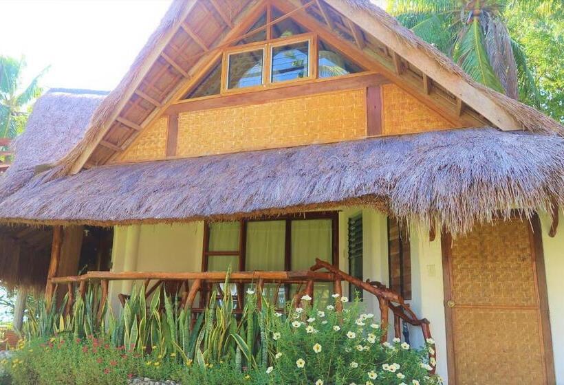 اتاق خانوادگی با چشم‌انداز جانبی دریا, Villa Marmarine Beach Resort & Restaurant