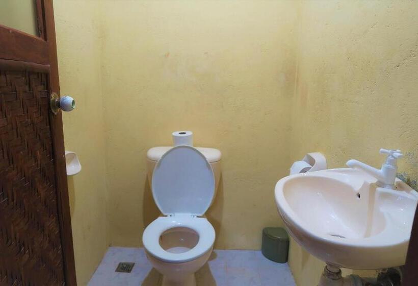 بانگلوی لوکس, Villa Marmarine Beach Resort & Restaurant