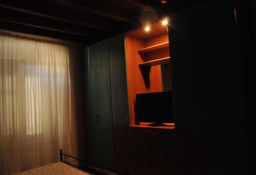 آپارتمان 1 خوابه, Antico Borgo