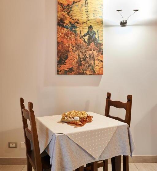 استودیوی استاندارد, Antico Borgo