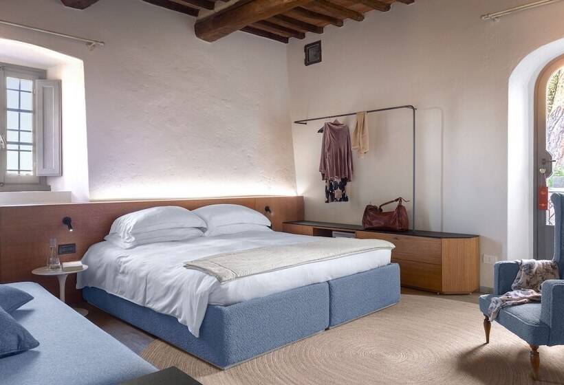 חדר דלוקס, Salvadonica