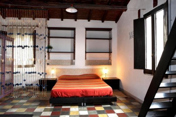 غرفة قياسية رباعية, Solsicily