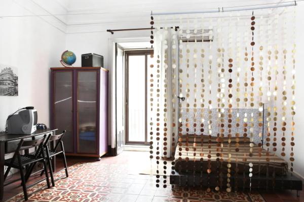 غرفة قياسية رباعية, Solsicily