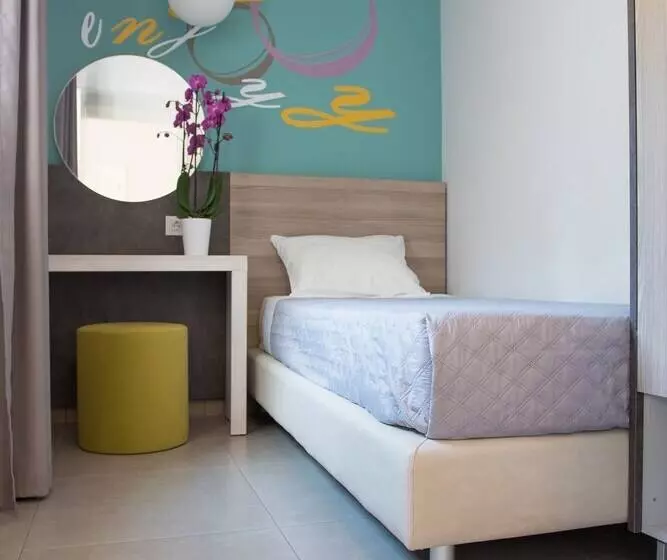 庭の見えるジュニアスイート, Gelli Apartments