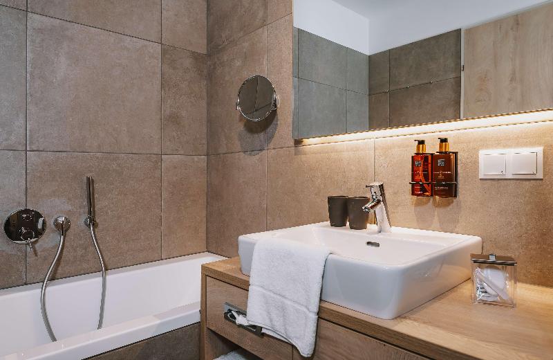 Chambre Supérieure, 88 Mangga Besar Viii Jakarta By Wh