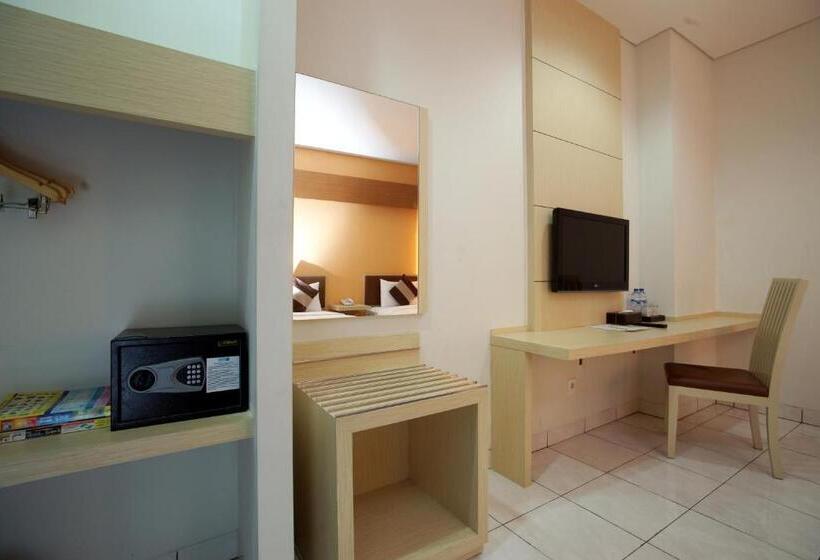 Chambre Supérieure, 88 Mangga Besar Viii Jakarta By Wh