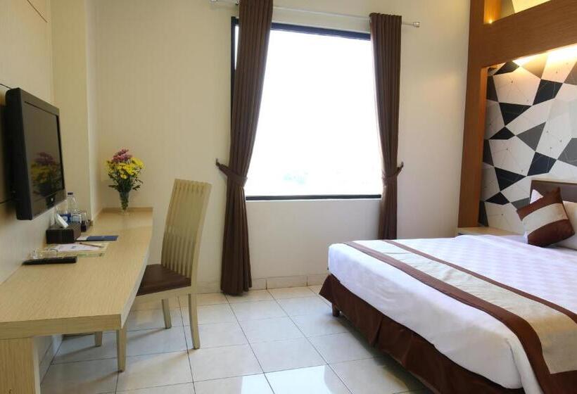 Quarto Deluxe, 88   Mangga Besar Viii Jakarta By Wh
