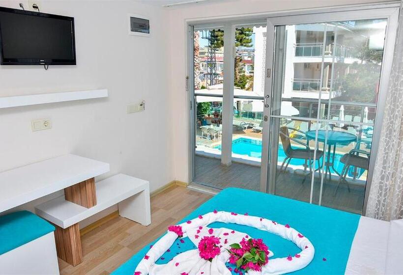 标准间, Clover Magic Altinkum Park