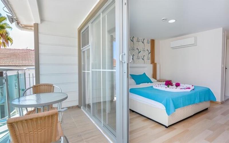 标准单人间, Clover Magic Altinkum Park