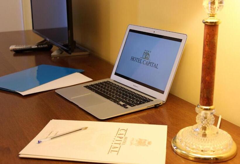 اتاق سوپریور, Capital