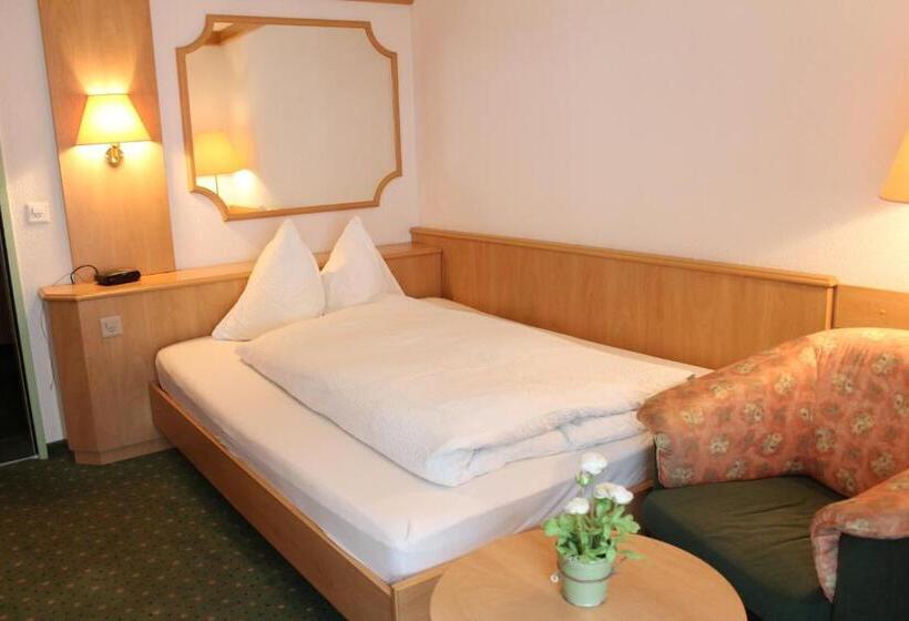 חדר סטנדרט יחיד, Eden