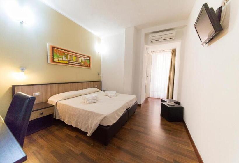 スタンダードルーム, Lewisrooms Domo