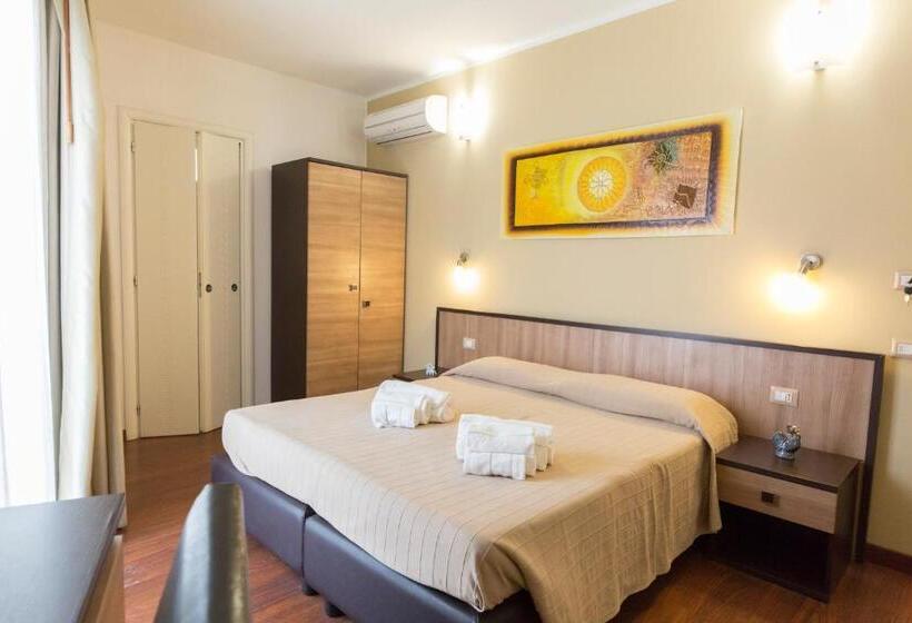 ファミリールーム, Lewisrooms Domo