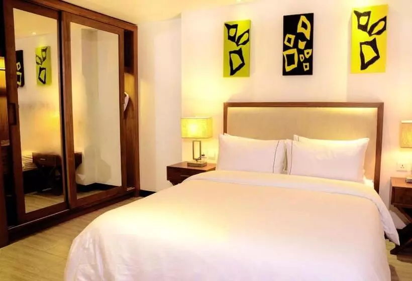 2 Bedroom Suite