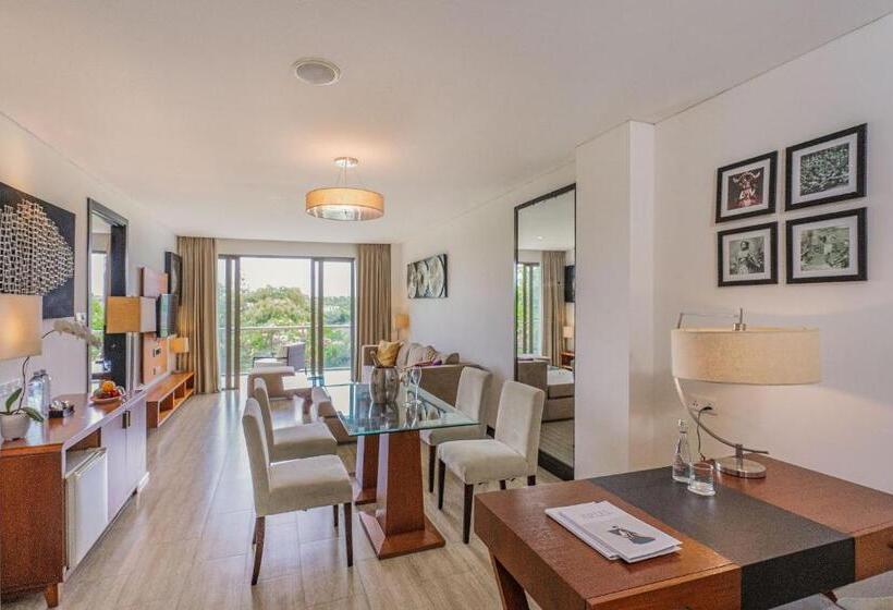 スイート(家族用), Lv8 Resort