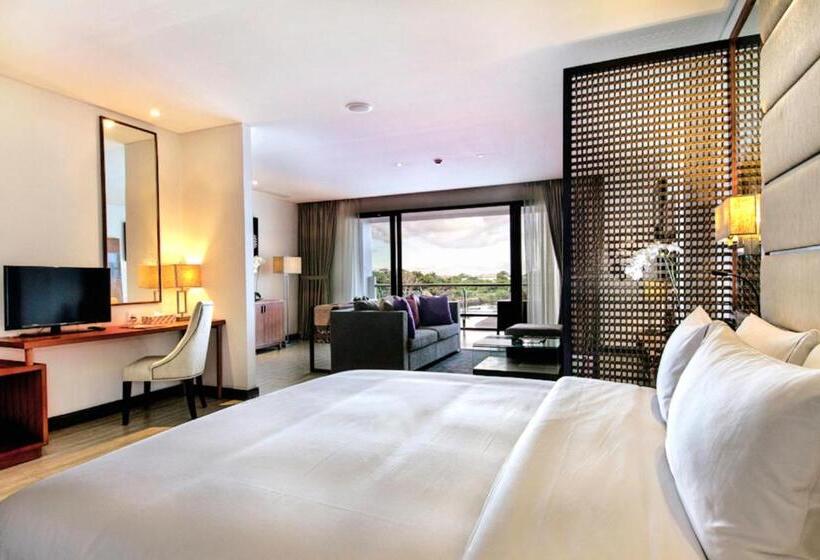 サイドシービュースイート, Lv8 Resort