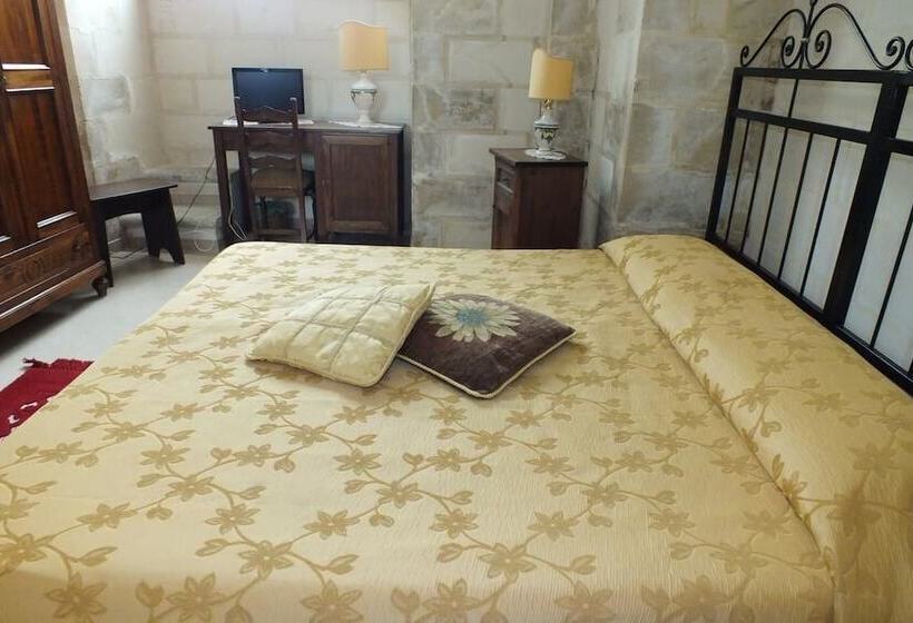 غرفة قياسية ثلاثية, Masseria Gattamora