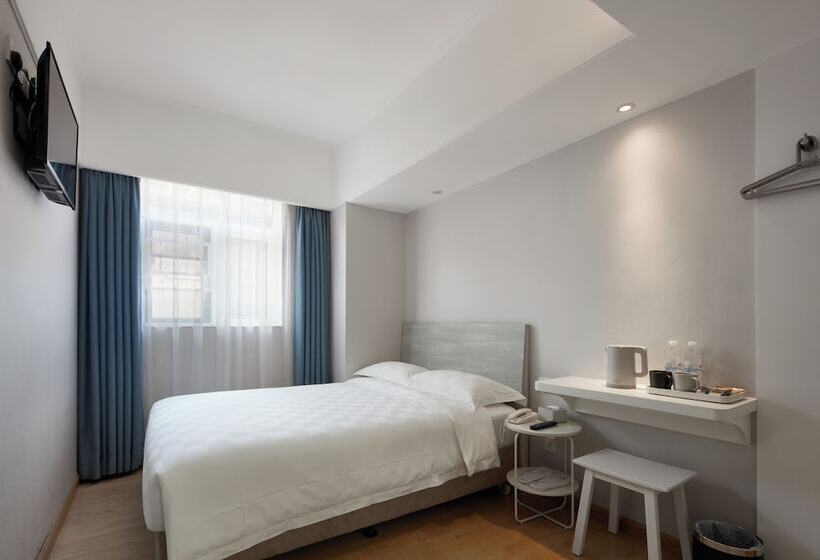 اتاق استاندارد, Ole Tai Sam Un