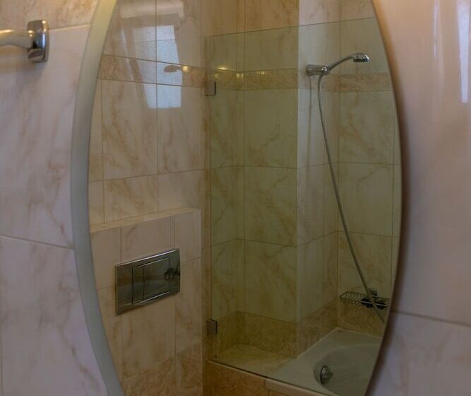 اتاق سوپریور با چشمانداز جانبی دریا, Zante Pantheon