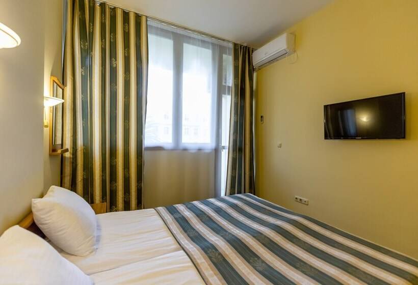 Номер Стандарт, Primorskaya