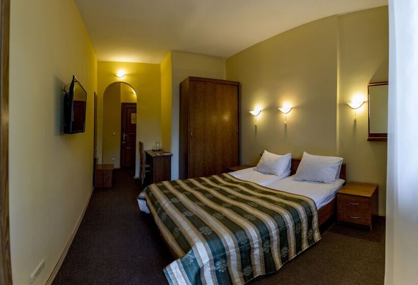 Номер Стандарт, Primorskaya