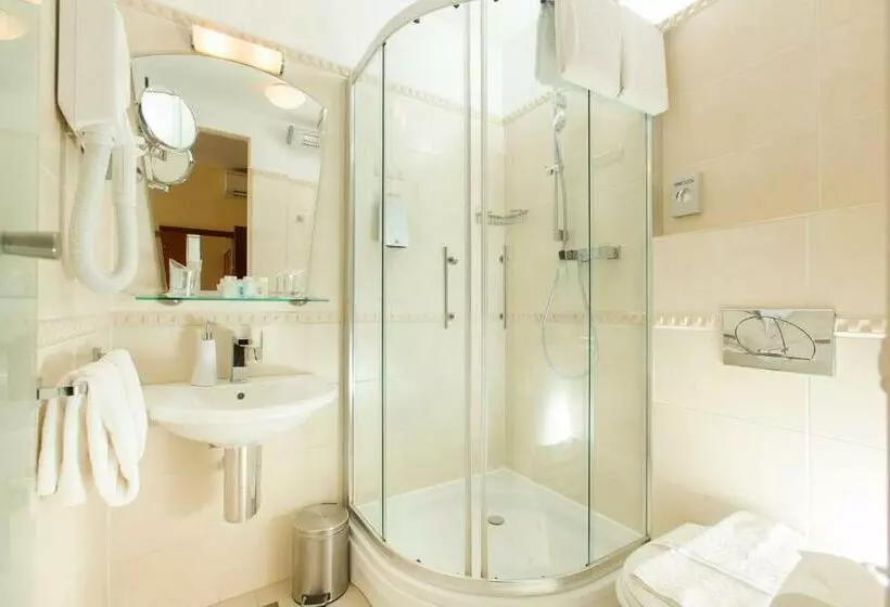 Quarto Superior, Royal Suites