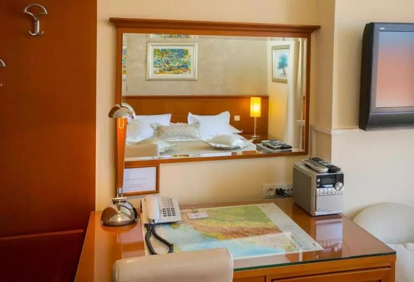 Quarto Superior com Sacada, Royal Suites