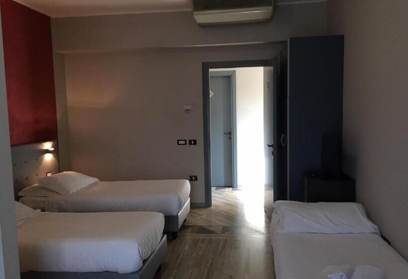 חדר סטנדרט, Sant Elia