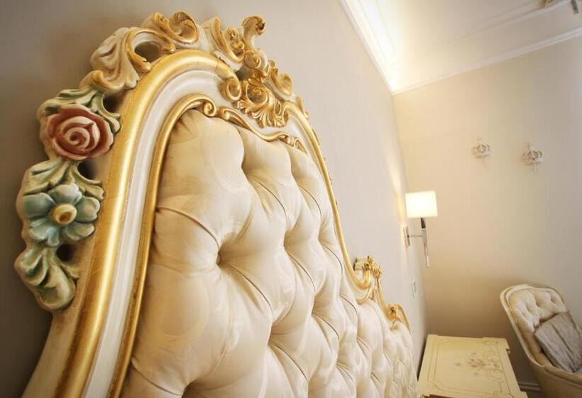 اتاق استاندارد با بالکن و چشمانداز دریا, Villa Margherita