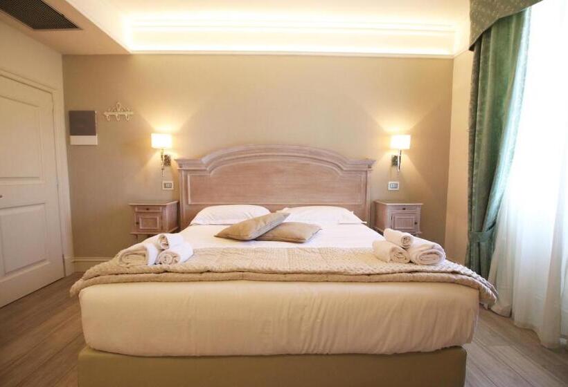 اتاق استاندارد سه نفره, Villa Margherita