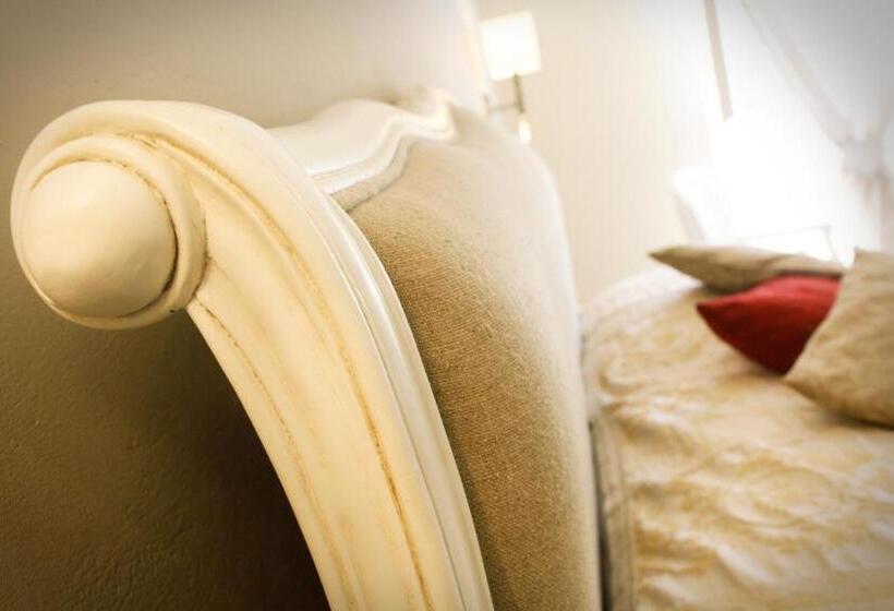 اتاق استاندارد چهار تخته, Villa Margherita