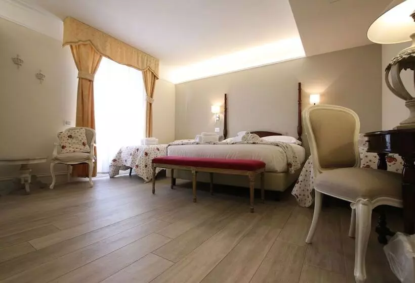 اتاق کلاسیک چهارنفره, Villa Margherita