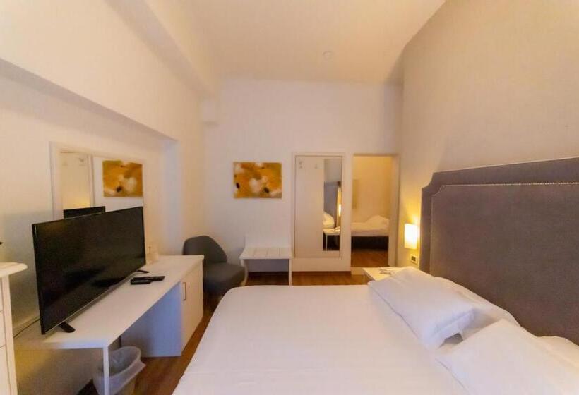 豪华三人间, Viscardo