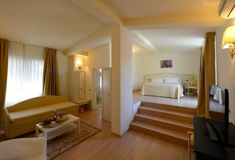 جناح برستيج, Viscardo