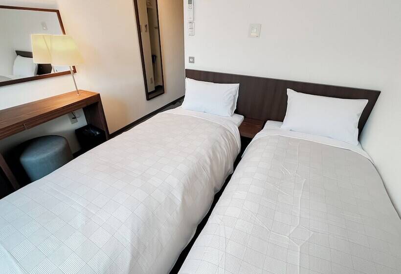 غرفة إقتصادية, Quintessa Hotel Kokura Comic & Books